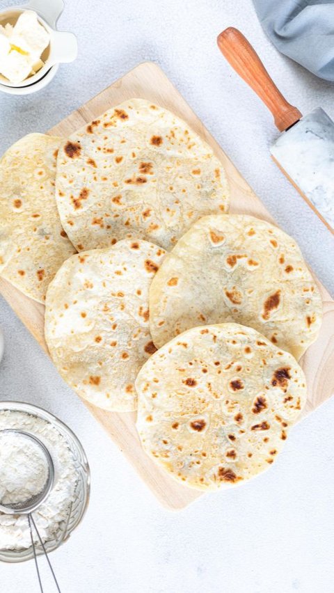 Flatbread Recipe: 4 Easy Variations from All Over the World | trstdly ...