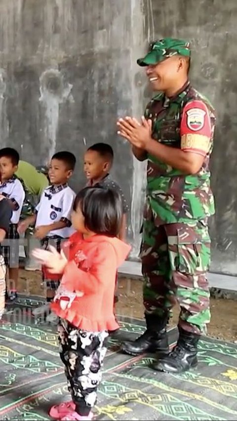 Impian Para Bocah di Desa Terpencil Kini Terwujud, Ternyata Ada Sosok Jenderal TNI Turun Tangan<br>