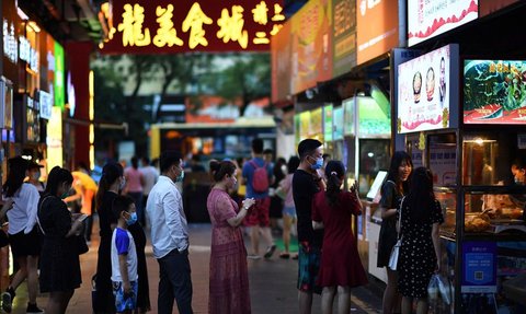 Orang Kaya China Pilih Habiskan Uang ke Luar Negeri dibanding Beli Barang Mewah