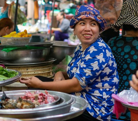 40 Funny Street Vendor Phrases to Attract Customers and Make Sales Boom, Worth Trying!