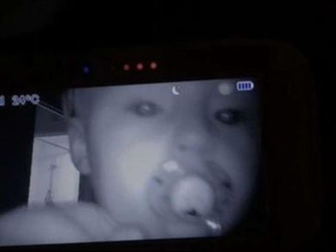 This Woman is Surprised that Her Baby Often Wakes Up at 2 AM, Shocked to Know the Reason