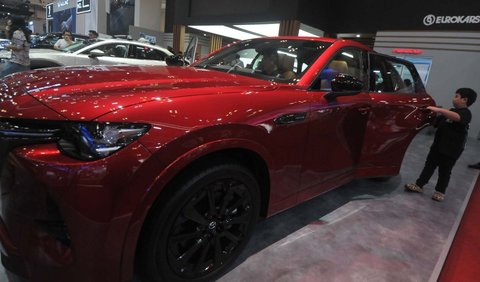 FOTO: Melihat Lebih Dekat Kemewahan Mazda CX-60 di GIIAS 2024, Punya Sederet Fitur Canggih