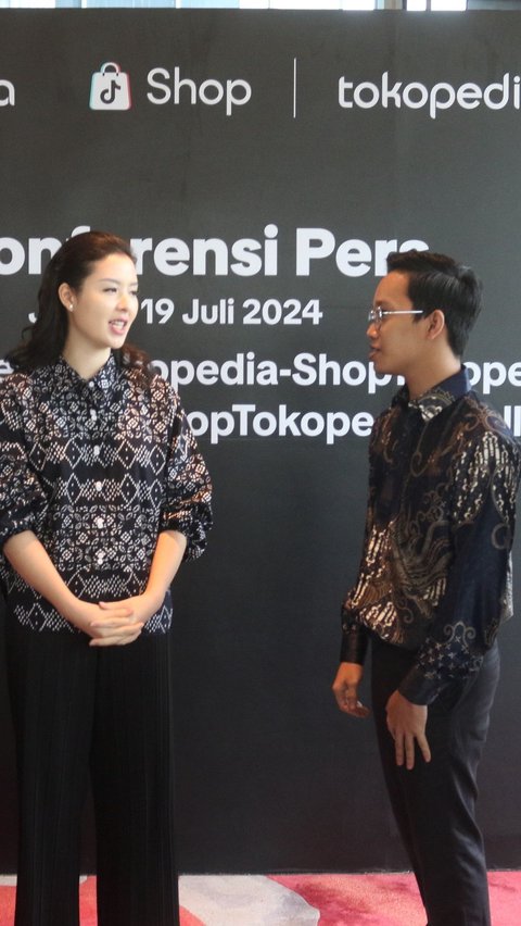 Tokopedia dan ShopTokopedia mengumumkan peluncuran ShopTokopedia Mall. Inisiatif ini bertujuan untuk membantu pelaku usaha memperluas dan meningkatkan bisnisnya serta memberikan pengalaman belanja daring yang lebih baik bagi masyarakat.