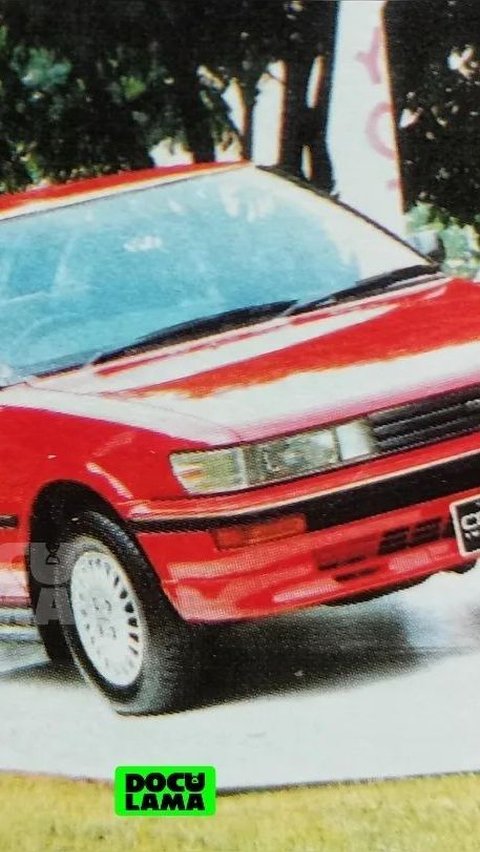 Mari bernostalgia dengan melihat 10 potret peluncuran Toyota Corolla Twincam!