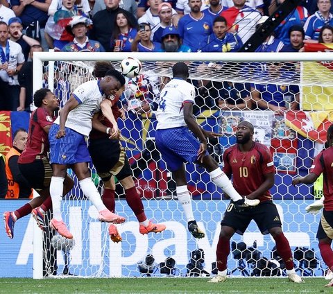 FOTO: Berkah Gol Bunuh Diri, Prancis Tumbangkan Belgia dan Melenggang ke Perempat Final Euro 2024