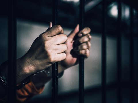 Prisoners in Cipinang Prison Engage in Love Scamming and Extorting Teenagers in Bandung, Buy Mobile Phones from Other Inmates
