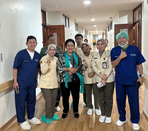 Accompanying Prabowo Subianto to Undergo Leg Surgery, Titiek Soeharto's Sincere Gaze Becomes the Spotlight