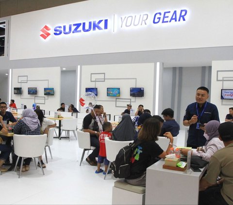 Cek Gratisan-Gratisan di Booth Suzuki Pameran GIIAS 2024