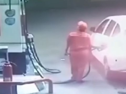 Viral Gas Station Officer in East Jakarta Dragged by Car While Chasing a Non-Paying Customer