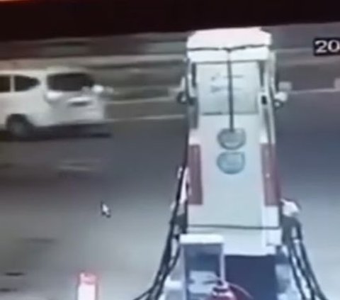 Viral Gas Station Officer in East Jakarta Dragged by Car While Chasing a Non-Paying Customer