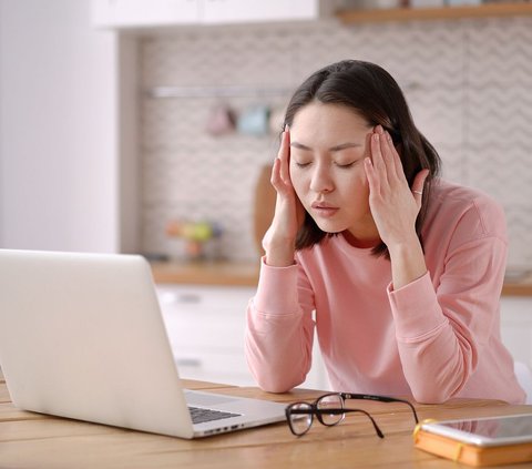 7 Steps to Prevent Tired Eyes When Spending All Day in Front of the Screen