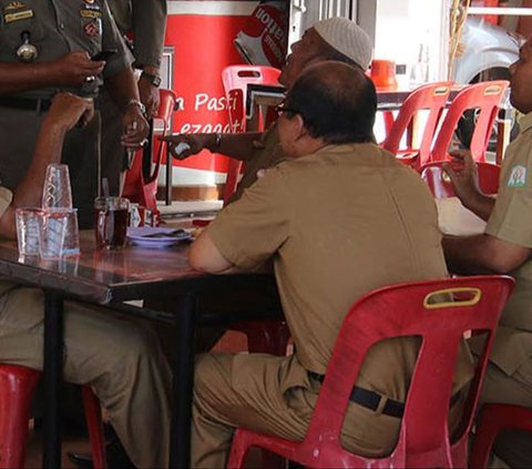 Gaji PNS Naik Lagi Tahun Depan