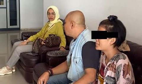 Ini Sosok Anak Perempuan yang Ditolak & Diusir Keluarganya, Kini Tinggal & Diurus Panti ODGJ