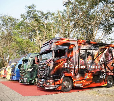 Mitsubishi Fuso Canter Community Enlivens GIIAS 2024, Showcasing Modified Trucks