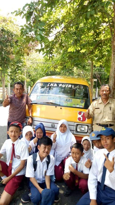 Telah Layani Ribuan Pelajar, Pemkab Banyuwangi Kembali Luncurkan Angkutan Pelajar Gratis