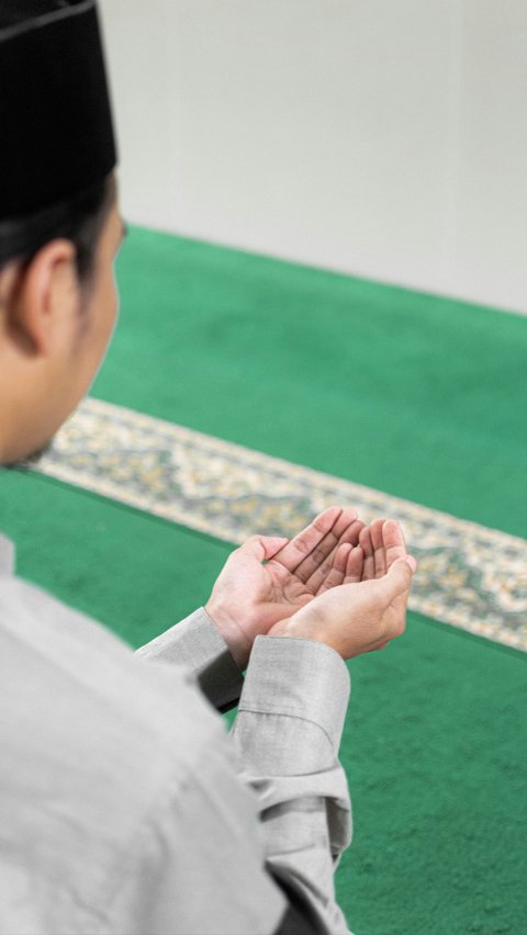 Don't Forget to Practice, Short Prayers after Obligatory Prayers as Teachings from the Prophet Muhammad