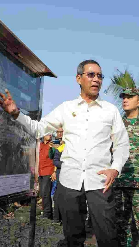 Panas! Heru Budi Vs Anies Usai Disinggung Pelit: Jangan Kambinghitamkan Saya