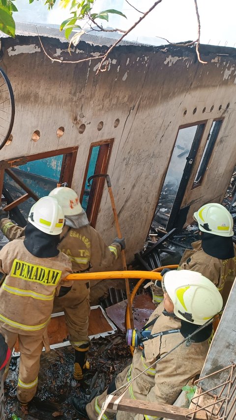 Puluhan Kontrakan di Jagakarsa Kebakaran, Warga Sempat Dengar Suara Ledakan 3 Kali