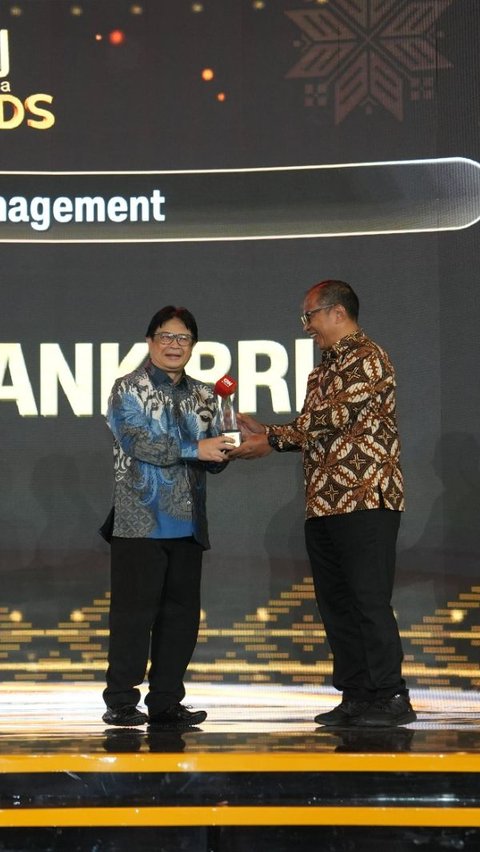 BRI Raih Penghargaan Best Risk Management di CNN Indonesia Awards