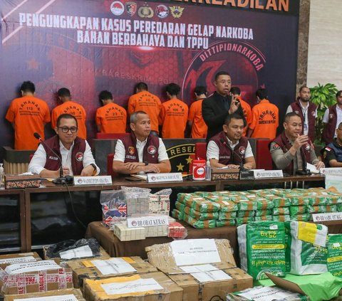 FOTO: Bareskrim Polri Ungkap Peredaran 157 Kg Narkoba Jaringan Malaysia dan Myanmar