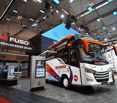 Potret Kecanggihan Truk Mitsubishi Fuso di GIIAS 2024, Ada Truk Listrik Sampai Truk Ramah Perempuan