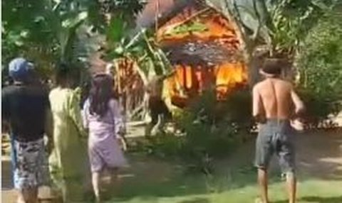 Kisah Sedih Kakek Kaemi, Lagi Menjual Hasil Mulung Pulang-pulang Rumahnya Habis Terbakar