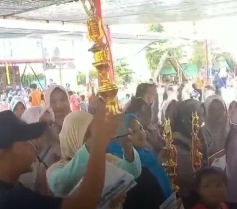 Tempat Wisata di Tegal Ini Gelar Lomba Menangis Khusus Ibu-Ibu, Begini Momen Keseruannya