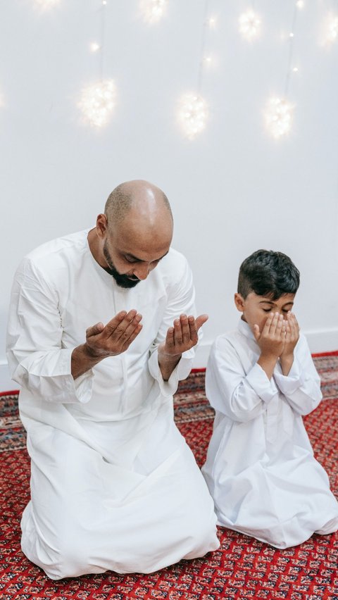 Kumpulan Doa untuk Anak yang Terbaik, Mohon agar Menjadi Pribadi Sholeh, Sholeha, serta Bermanfaat bagi Agama dan Bangsa