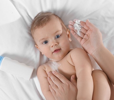 Babies Do Not Need to Use Talcum Powder, Risking Disruption of Breathing