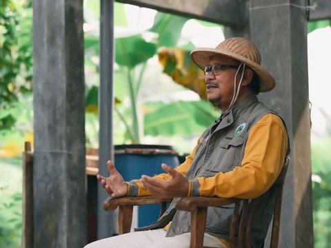 Dulu Kerja Kantoran, Pensiunan BUMN Ini Pilih Jalani Hari Tua Jadi Petani di Madiun