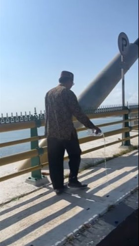 Viral Jembatan Barelang Batam Dirukiah Gara-gara Sering Dijadikan Tempat Bunuh Diri, Netizen Ramai Komentar Begini<br>