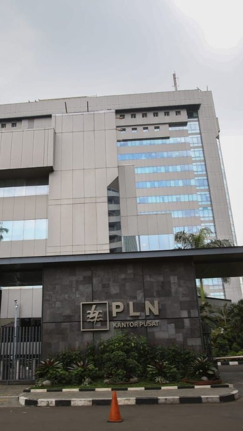 Berikut Susunan Dewan Komisaris PLN terbaru: