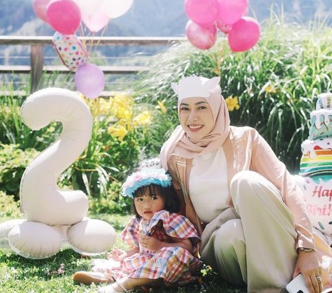 Potret Perayaan Ultah Alisha Prameswari Putri Ibas Yudhoyono yang Unik, Berlangsung di Alam dengan Balon Warna-warni