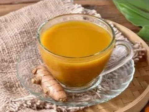 Jamu Kunyit Asem Parut: Segar dengan Sentuhan Pedas-Manis