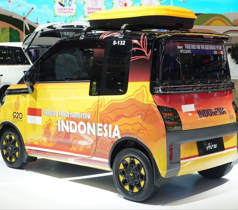 GIIAS 2024 perlihatkan Wuling Air EV dengan penampilan yang berbeda.