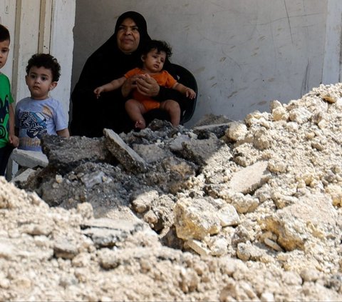 Tujuh warga Palestina, termasuk dua komandan militan dan seorang wanita, tewas pada Selasa (23/7/2024) dalam serangan Israel yang menargetkan orang-orang bersenjata di Tepi Barat yang diduduki. Foto: REUTERS / Raneen Sawafta<br>