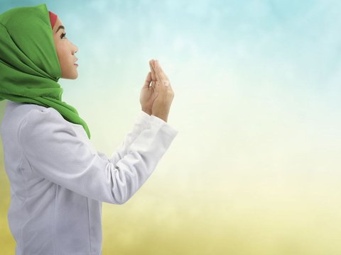 Cara agar Anak Rajin Berdoa Sejak Dini