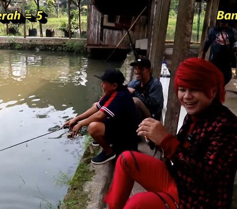 Komedian Adul Si Jago Mancing, Saat Tanding dengan Pesulap Merah Malah Kalah 'Tadi Saya Ngomong sama Ikannya'