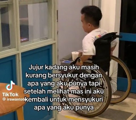 Pria Disabilitas Ini Jadi Barista di Kafe Jogja, Kopi Buatannya Terkenal Enak dan Murah