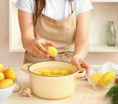 8 Tips for Boiling Potatoes Quickly, Saving Gas and Time