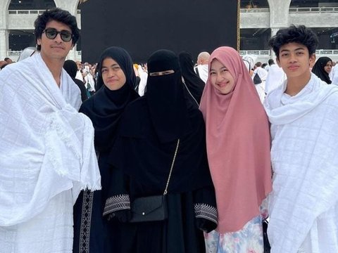 Foto-foto Lawas Ummi Pipik Bersama Anak-anaknya yang Masih Kecil, Bagikan Kisah Mengharukan Membesarkan Anak Setelah Kepergian Ustaz Jefri