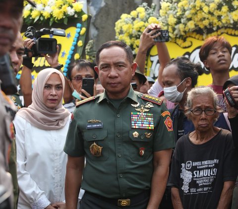 FOTO: Deretan Tokoh dan Pejabat Melayat ke Rumah Duka Hamzah Haz, Ada Try Sutrisno hingga Gibran Rakabuming