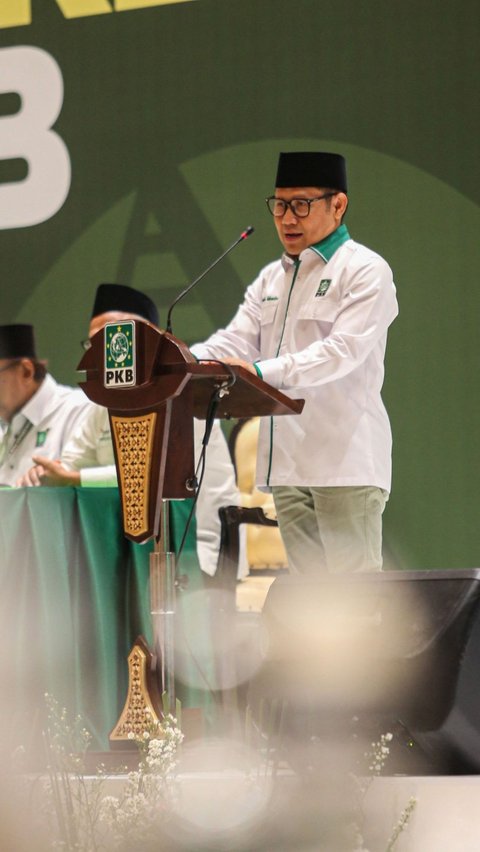 PKB Pamer Foto Kemesraan Prabowo-Cak Imin, Celetuk Nakal 'Cinta Lama Bersemi Kembali'