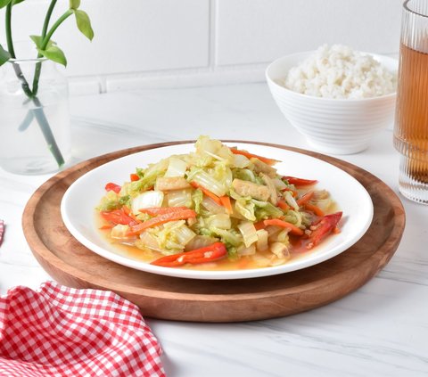 Delicious and Easy Stir-Fried White Cabbage with Meatballs for Everyday