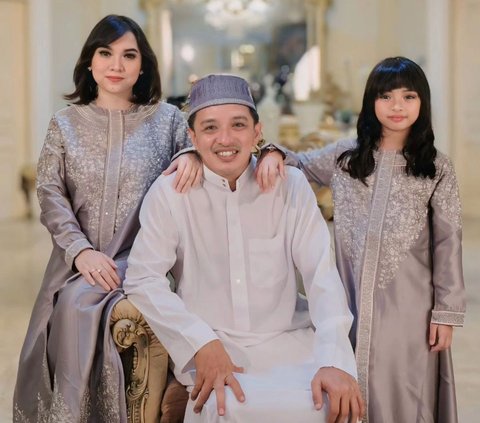 Sukses Main Sinetron TOP, Eza Yayang Bahagia Sang Istri sedang Hamil Anak ke-2 'Alhamdulillah Dikasih Allah'