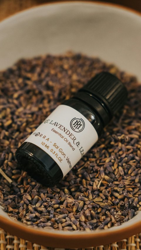 <b>7. Minyak Lavender</b>