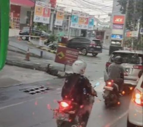 Serunya Momen Sopir Bus Telolet, Disawer Anak Kecil!