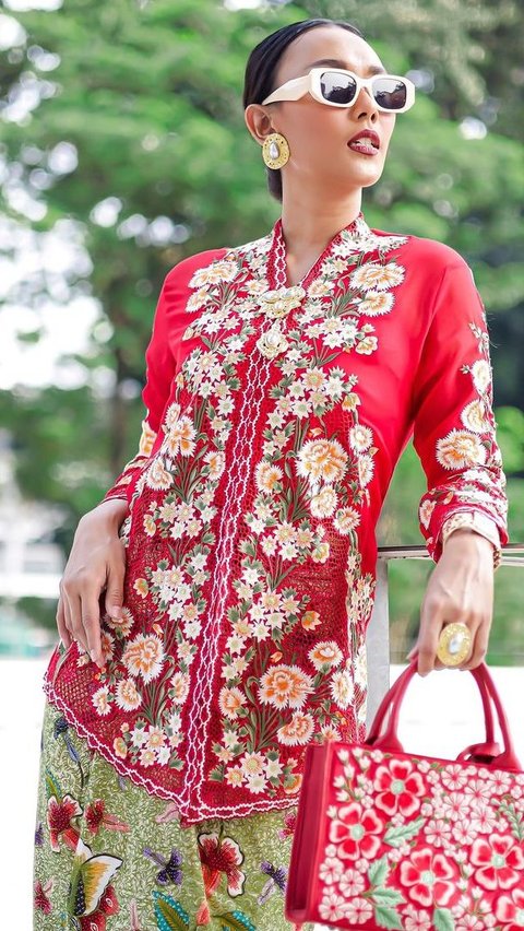 6 Portraits of the National Kebaya Day Celebration, Attended by 7,000 Women from Various Regions