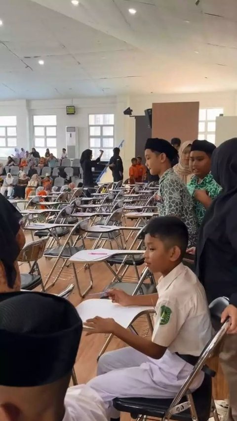 Namun itu bukanlah Rafathar yang sesungguhnya.