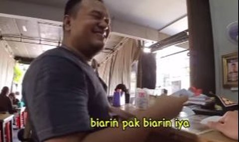 Bukti Berbuat Baik Tidak Bikin Rugi, Bayari 3 Anak Kecil Makan Pria ini Langsung Dapat Balasan Secara Instan